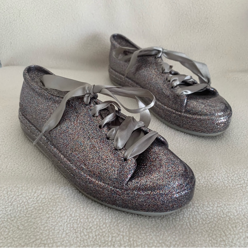 Women’s 6 DISNEY X MELISSA Silver Sparkle Lace Up Sparkle Sneakers Walking Shoes